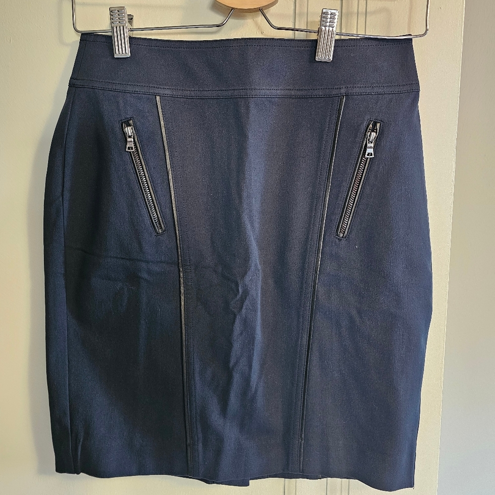 Ann Taylor Petite Skirt with Faux Leather trim, size 2P